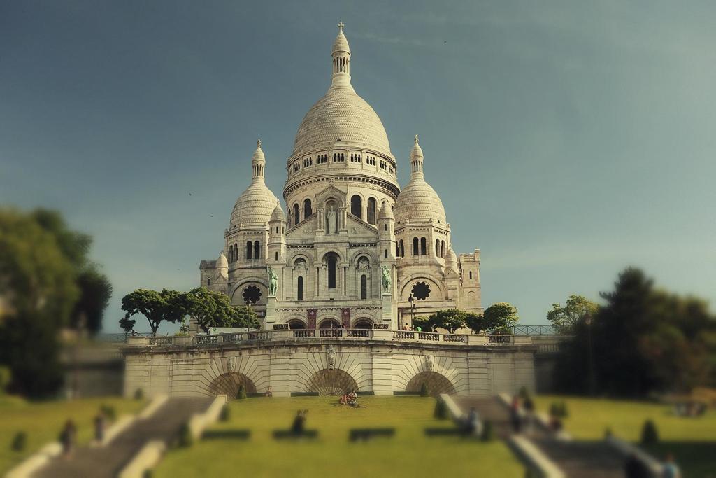 Ateliers De Montmartre Adm Hotel Paris Exterior photo